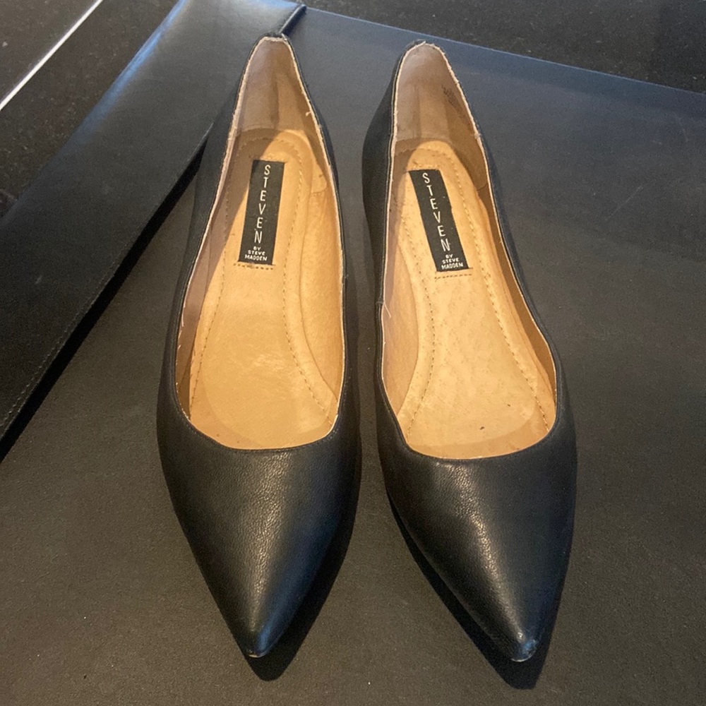 Black flats